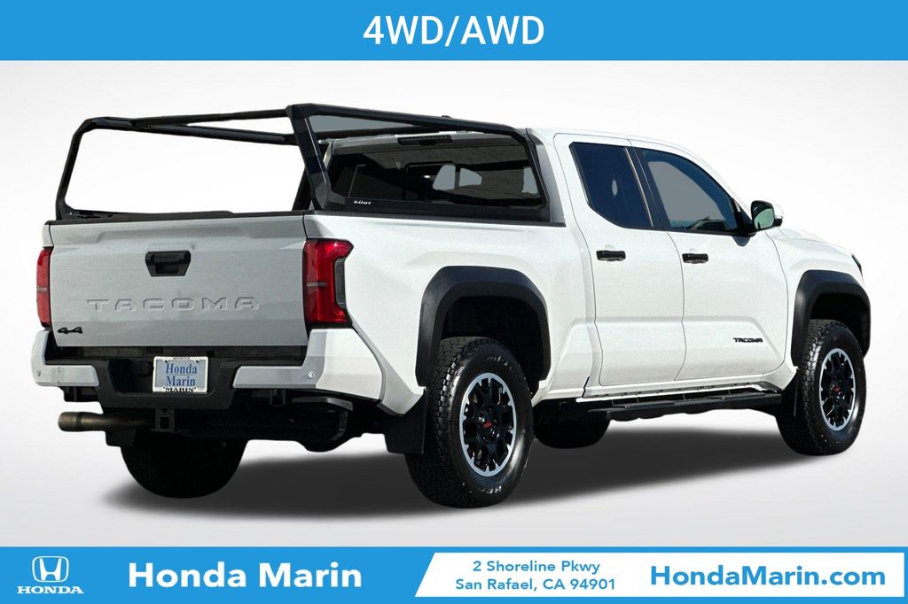 2024 Toyota Tacoma TRD Off-Road photo 4