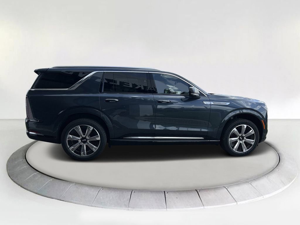 2026 Cadillac Escalade Luxury photo 6