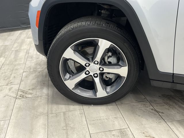 2024 Jeep Grand Cherokee Limited photo 32