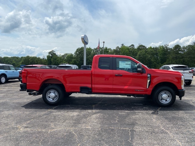 2025 Ford F-250 XL photo 10
