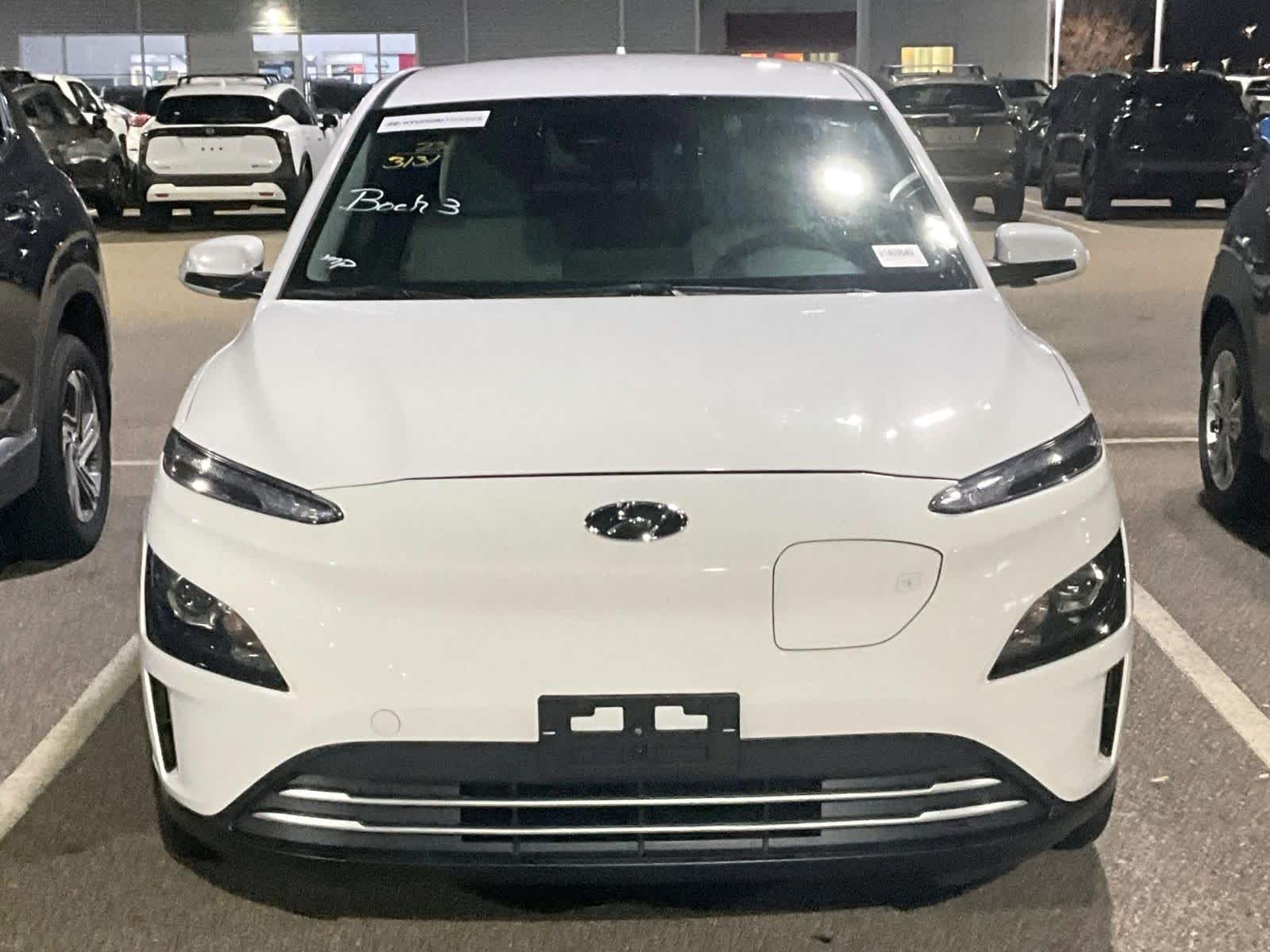 2023 Hyundai Kona Electric SE photo 2