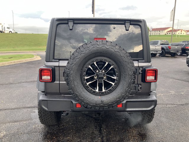 2025 Jeep Wrangler Willys photo 5