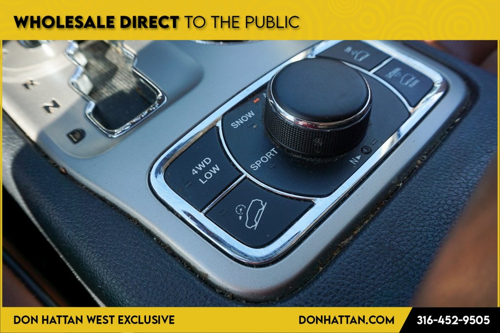 2012 Jeep Grand Cherokee Overland photo 9