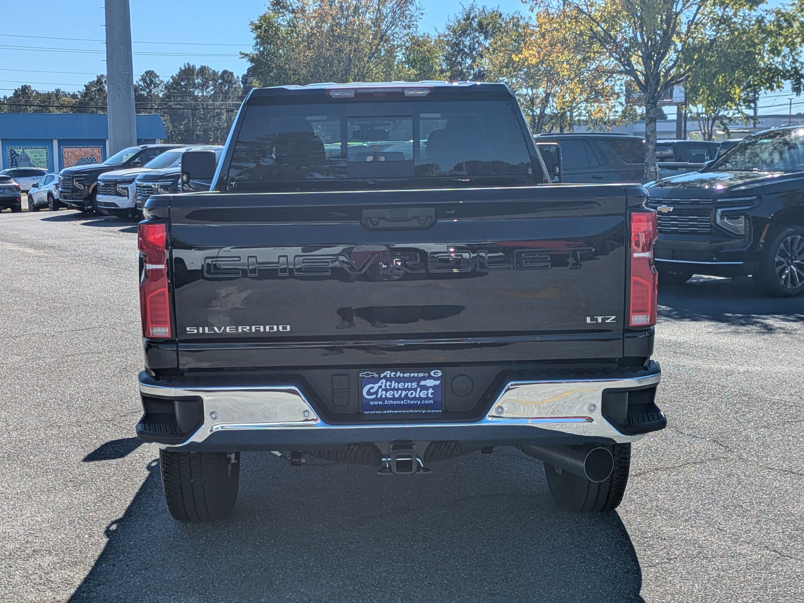 2026 Chevrolet Silverado 2500HD LTZ photo 4