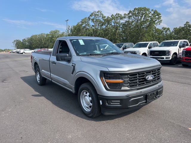 2025 Ford F-150 XL photo 2