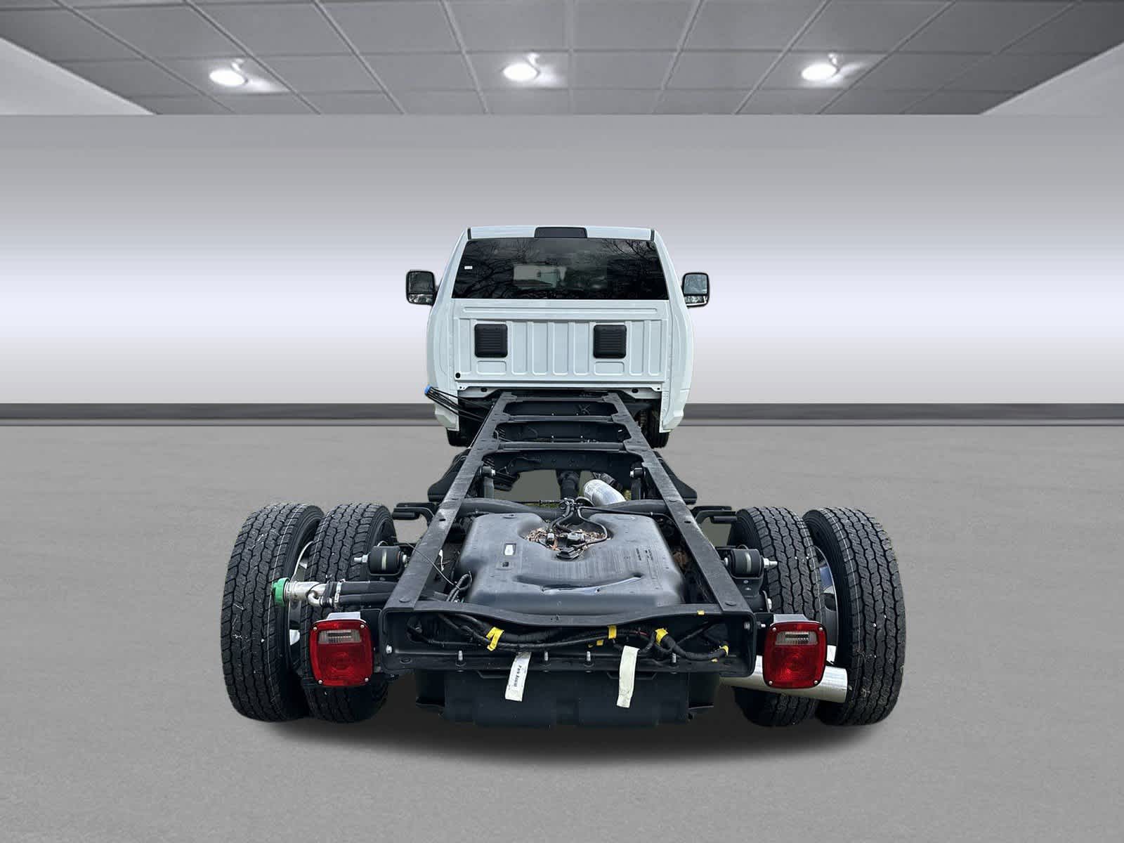 2024 Ram 4500 SLT photo 6