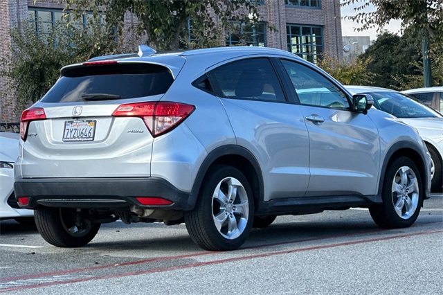 2016 Honda HR-V EX-L photo 2