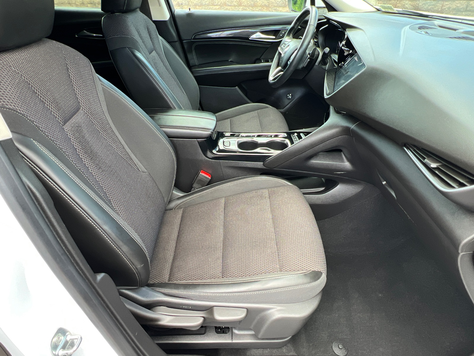 2021 Buick Envision Preferred photo 12