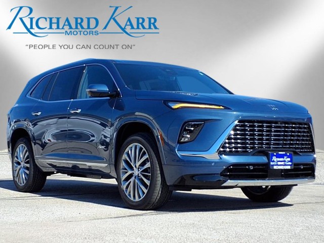 2026 Buick Enclave Avenir's photo