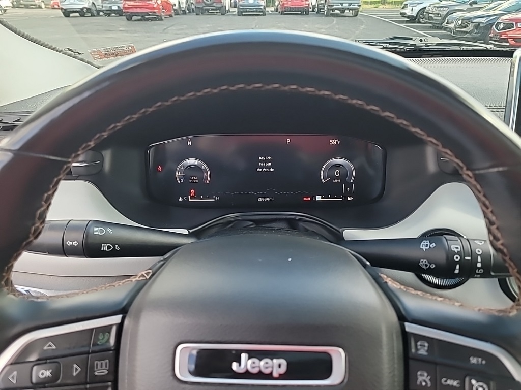 Used 2022 Granite Crystal Metallic Clearcoat Jeep Limited image 24