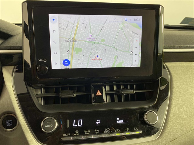 2023 Toyota Corolla Cross LE photo 17
