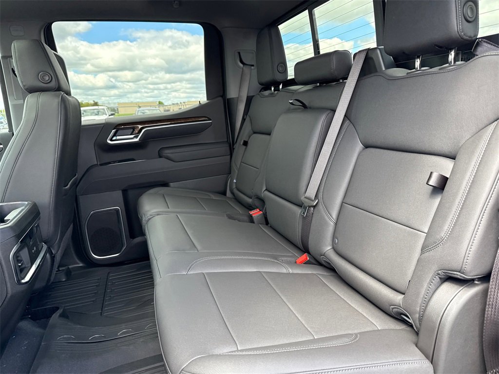 2026 GMC SIERRA - Image 32