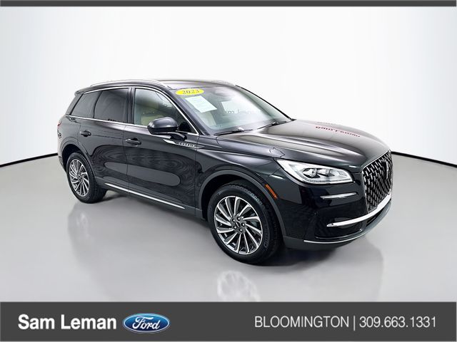 2023 Lincoln Corsair Reserve's photo