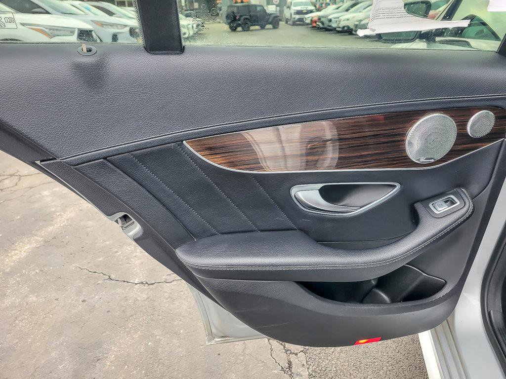2017 MERCEDES-BENZ C-CLASS - Image 25