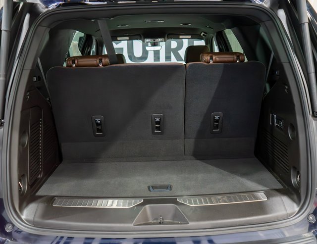 2021 Chevrolet Tahoe High Country photo 9