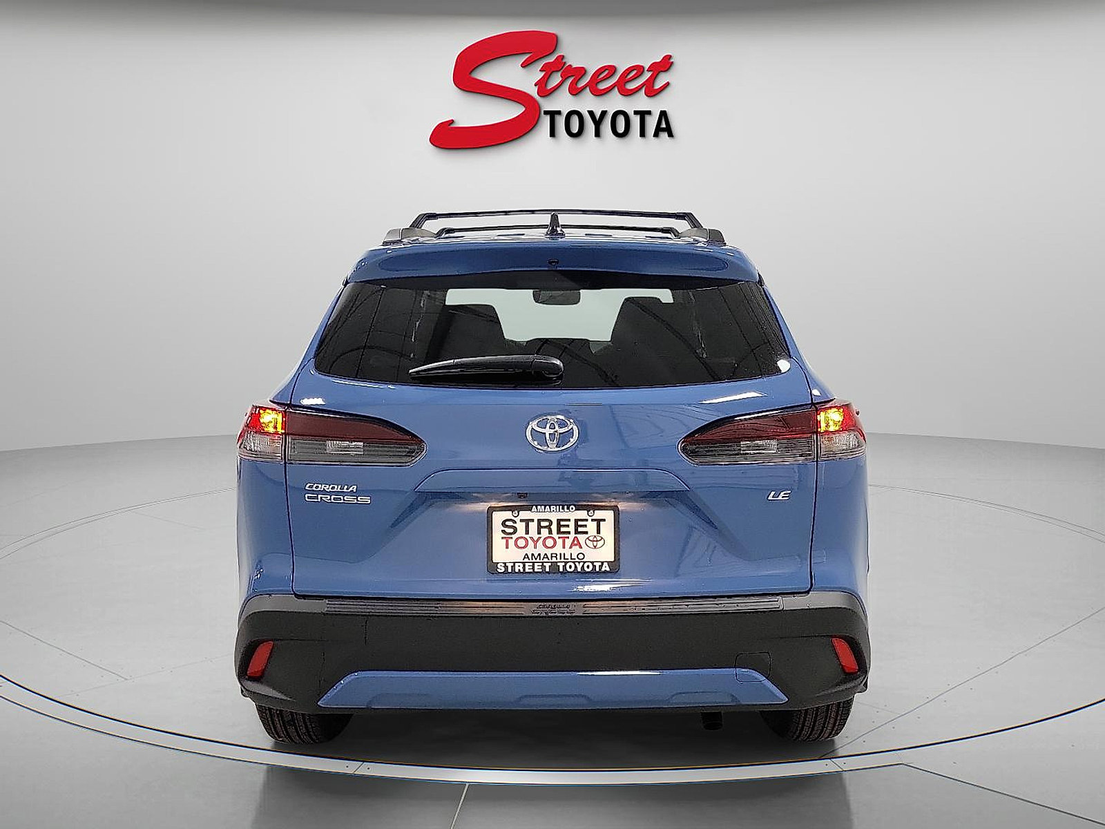 2026 Toyota Corolla Cross LE photo 3