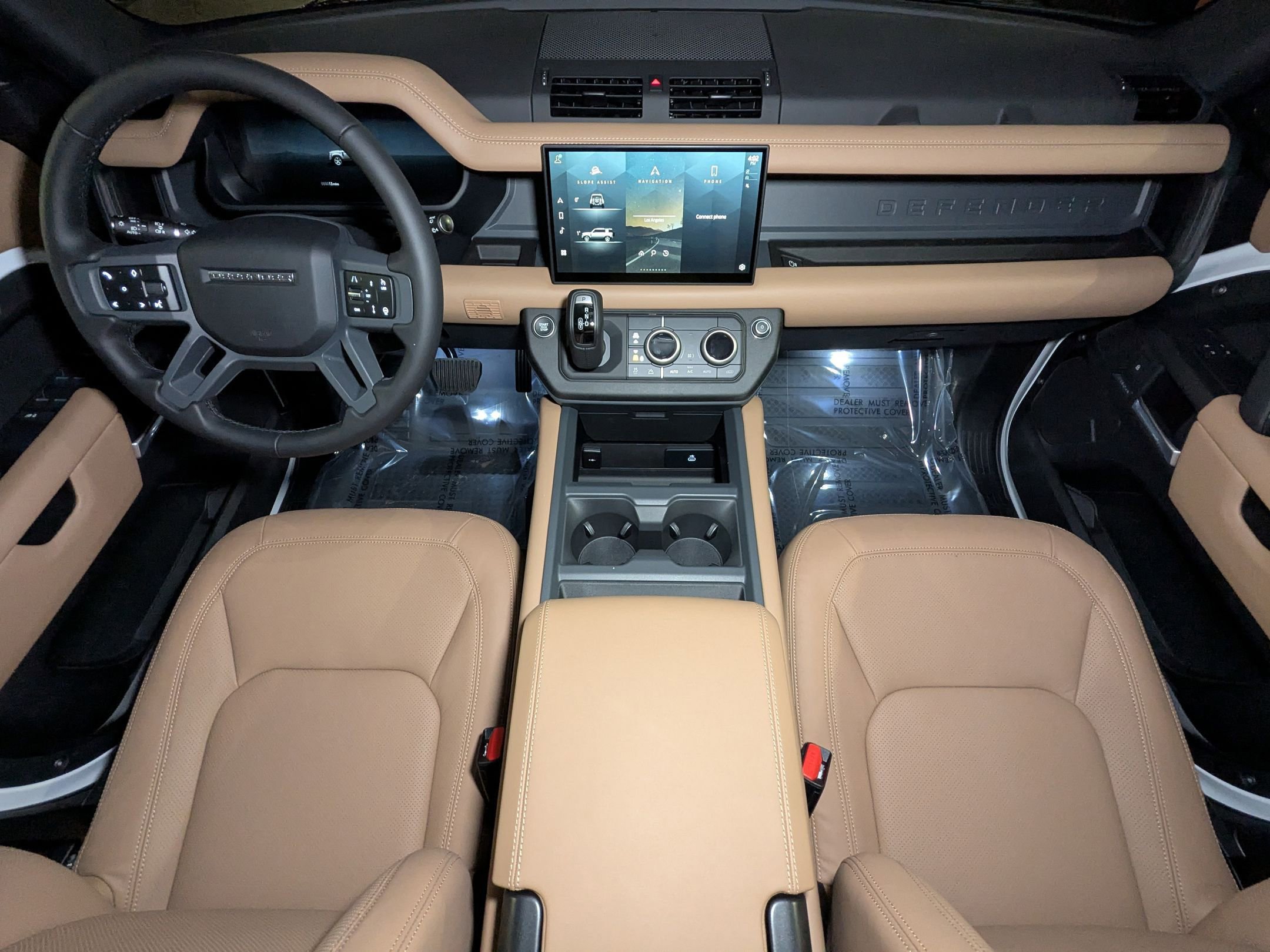 2025 Land Rover Defender 110 S photo 12