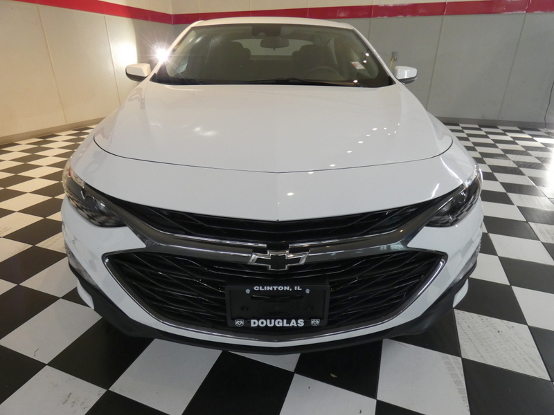 Used 2024 Chevrolet Malibu 1LT with VIN 1G1ZD5ST3RF232160 for sale in Clinton, IL