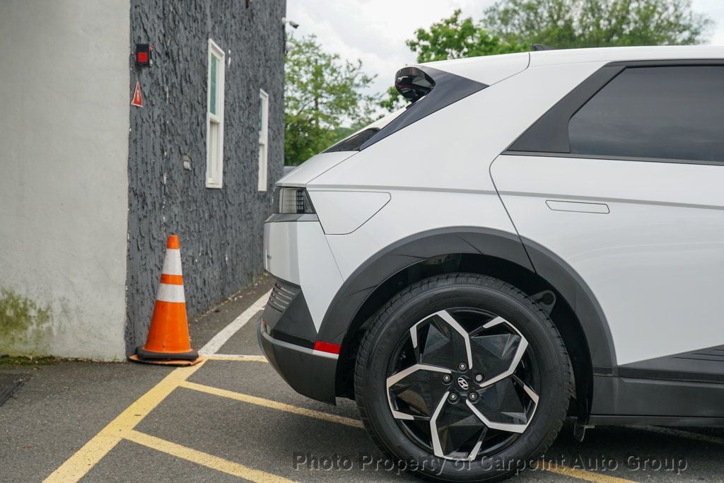 2022 Hyundai Ioniq 5 Electric photo 4