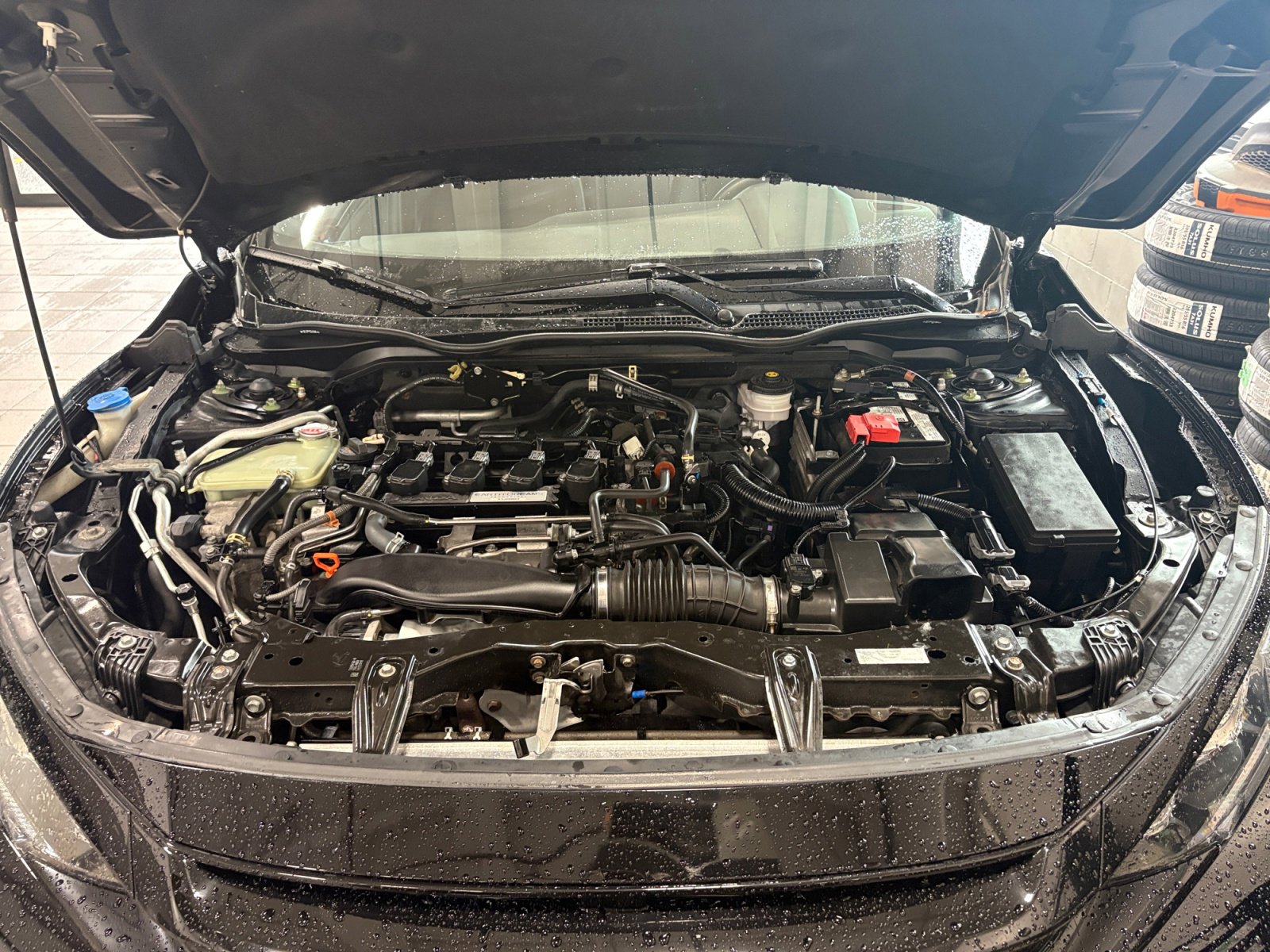 2019 Honda Civic Hatchback Sport photo 4