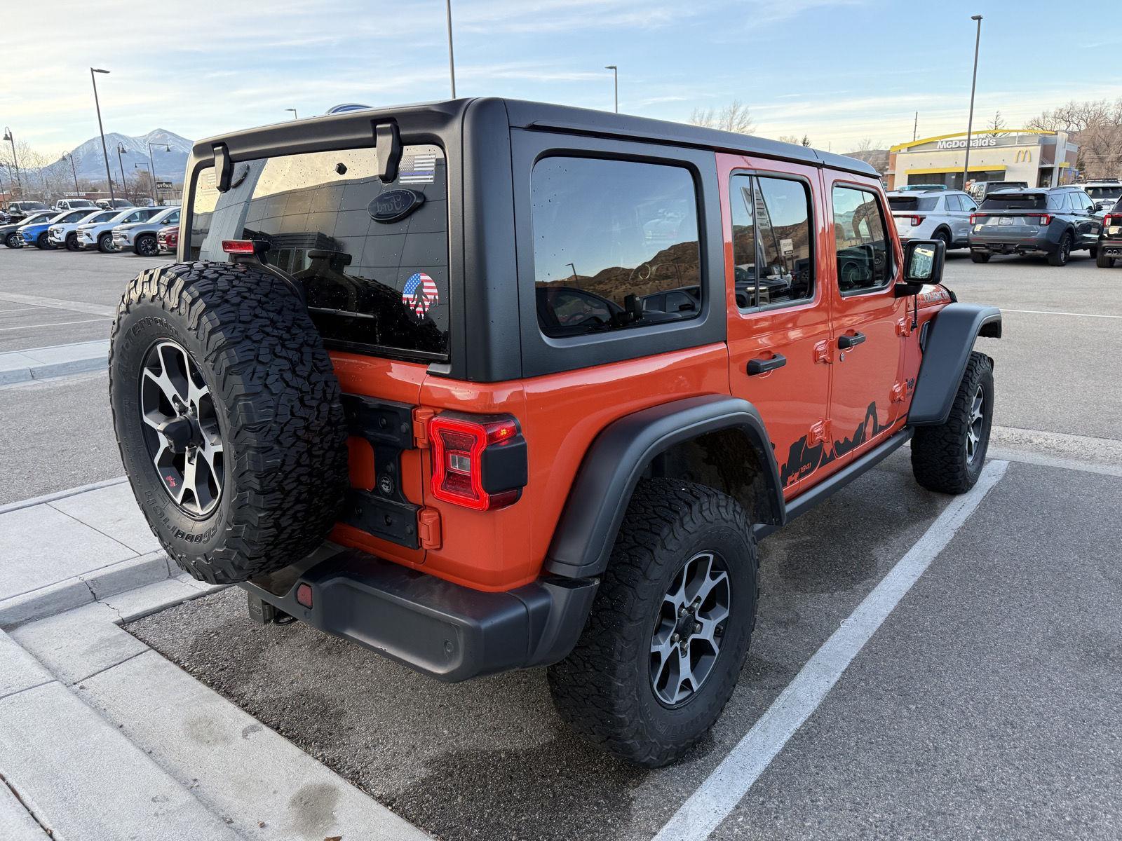 2019 Jeep Wrangler Unlimited Rubicon photo 2