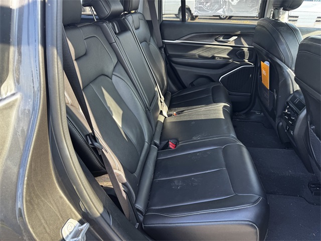 2022 Jeep Grand Cherokee Limited photo 16