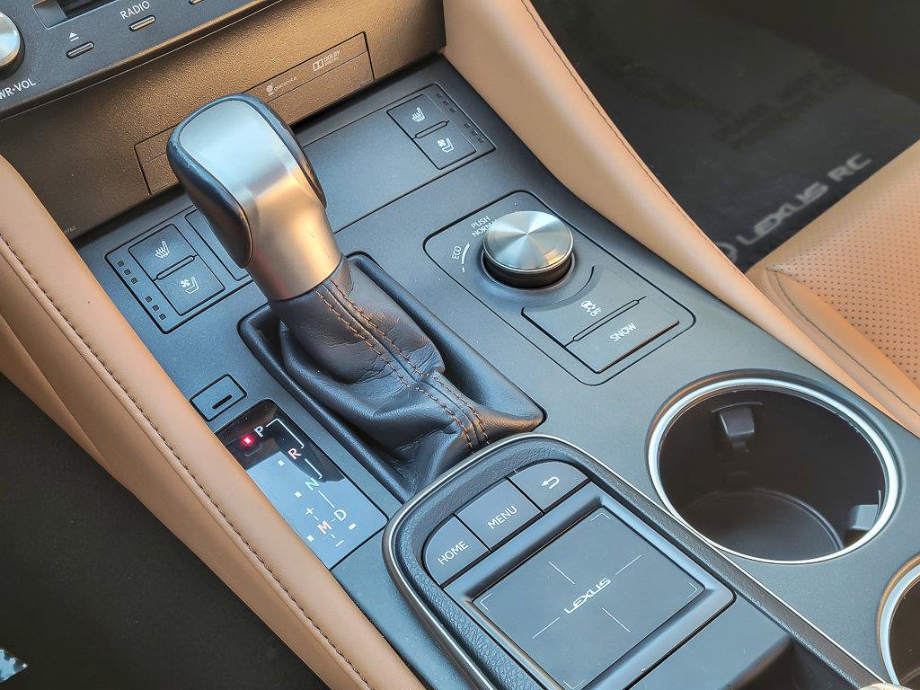 2015 LEXUS RC - Image 22