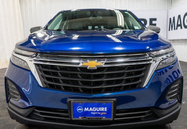 2022 Chevrolet Equinox LS photo 3