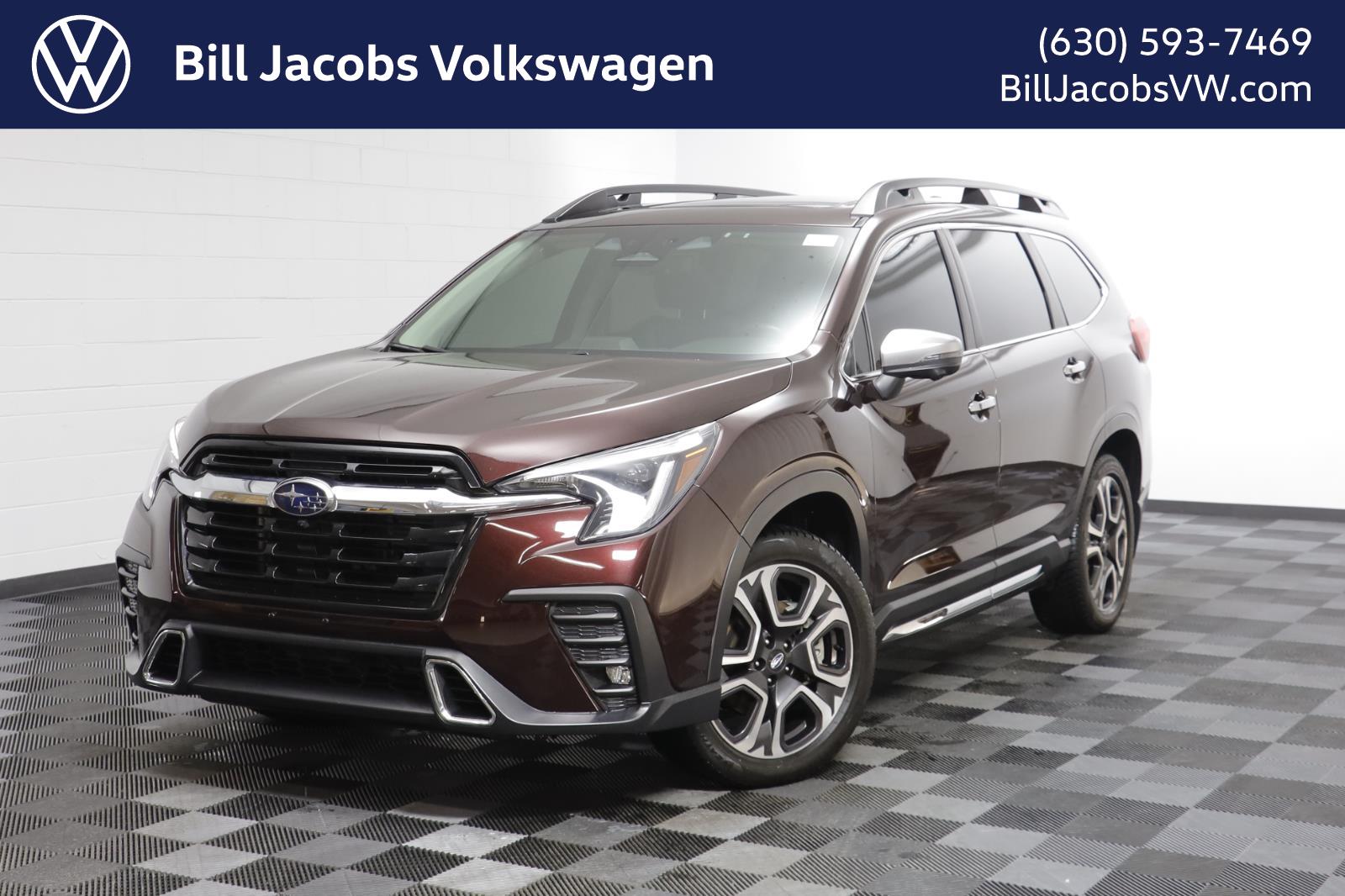 2023 Subaru Ascent Touring's photo