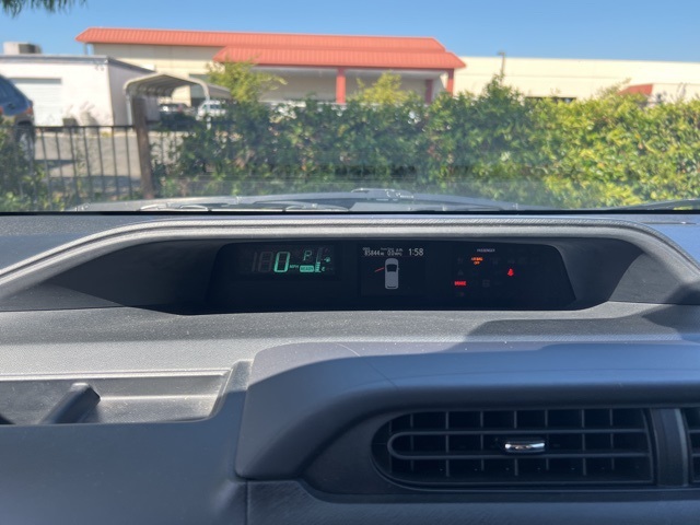 2013 Toyota Prius C Two photo 11