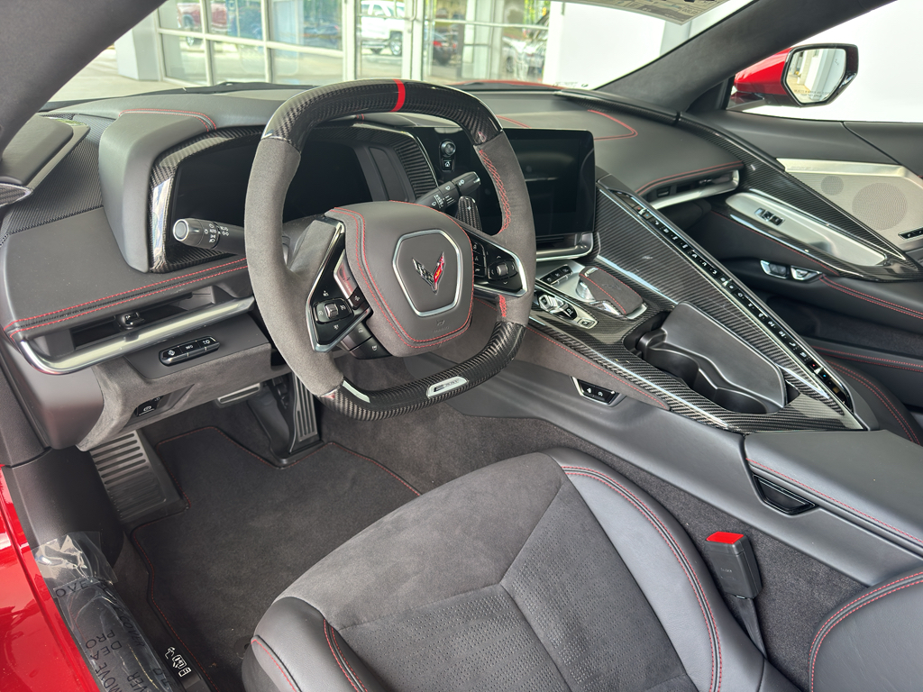 2025 Chevrolet Corvette E-Ray 3LZ photo 13