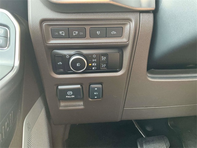 2024 Ford F-150 King Ranch photo 13