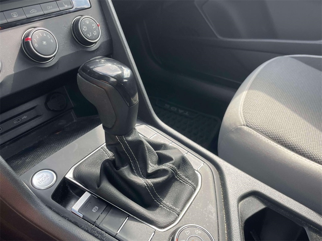 2022 Volkswagen Taos S photo 22