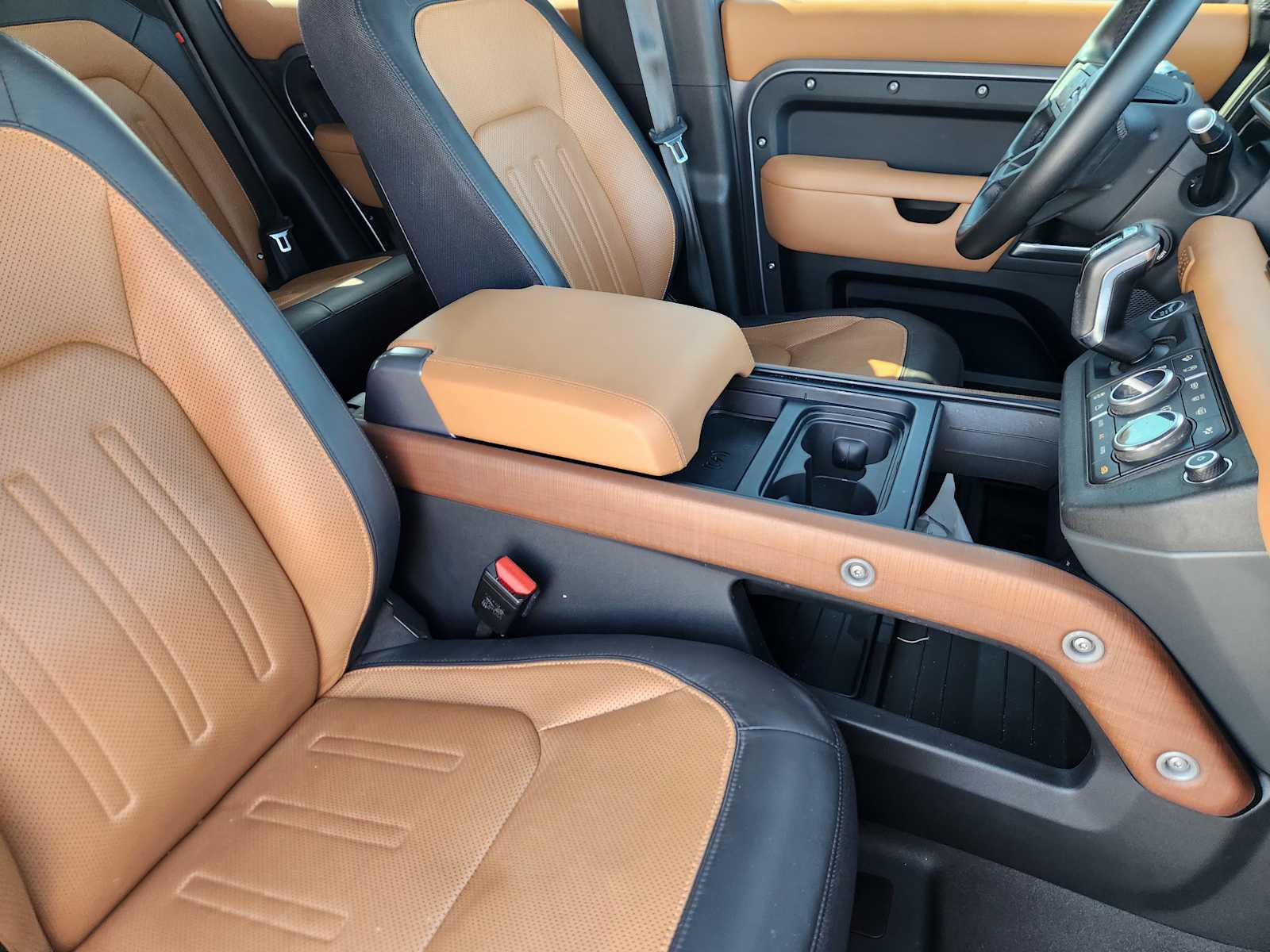 2020 Land Rover Defender 110 X photo 12