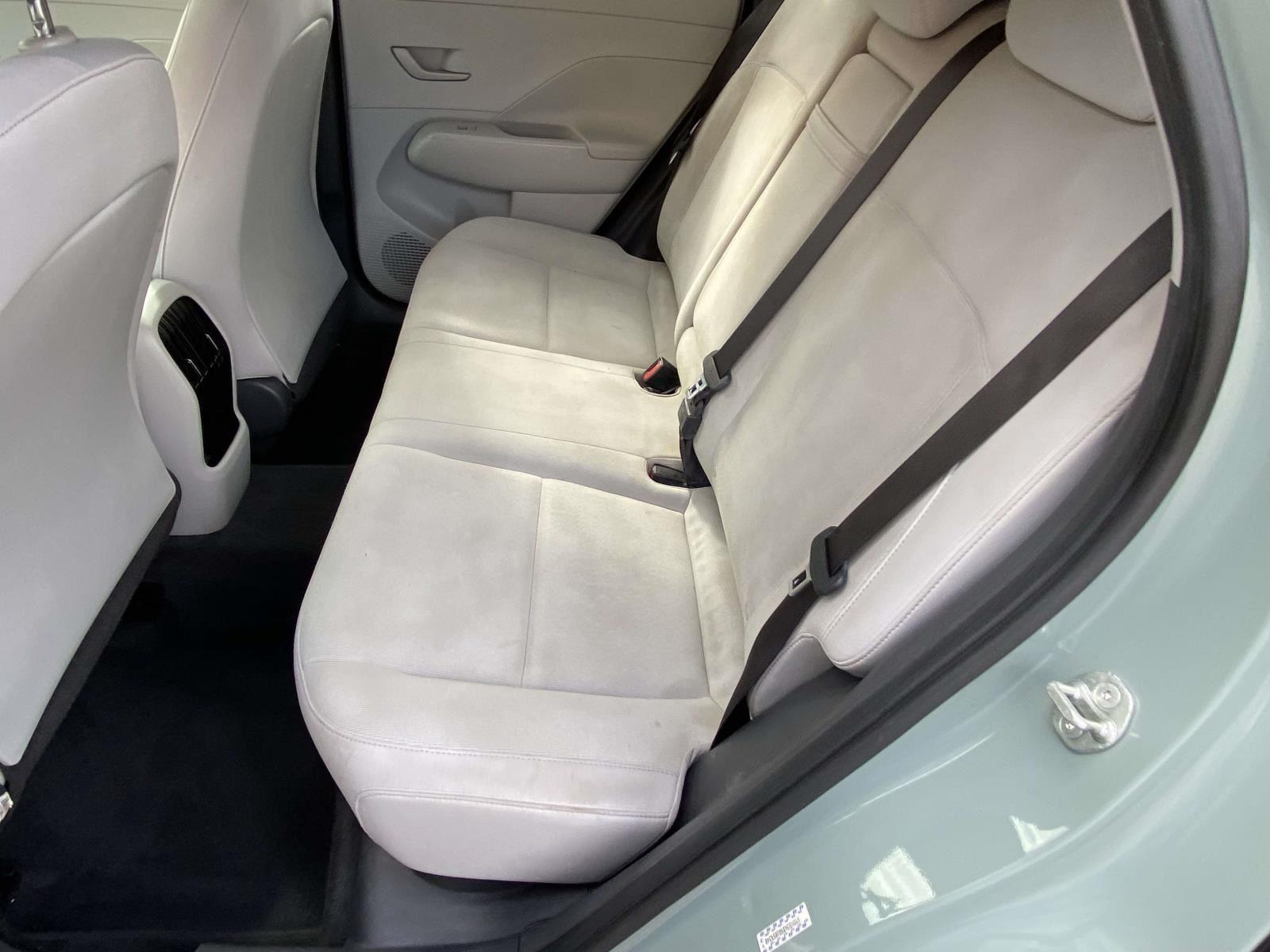 2024 Hyundai Kona SEL photo 4