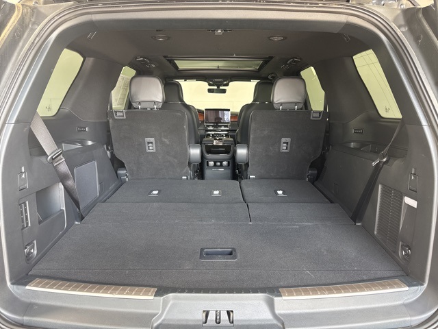 2024 Lincoln Navigator Reserve photo 23