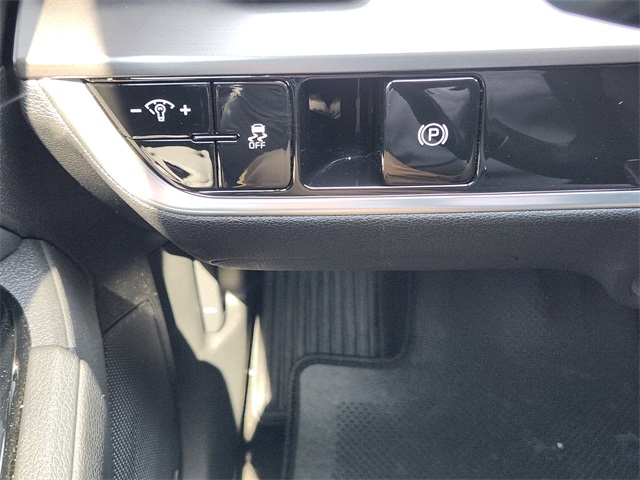 2023 Kia Sportage EX photo 19
