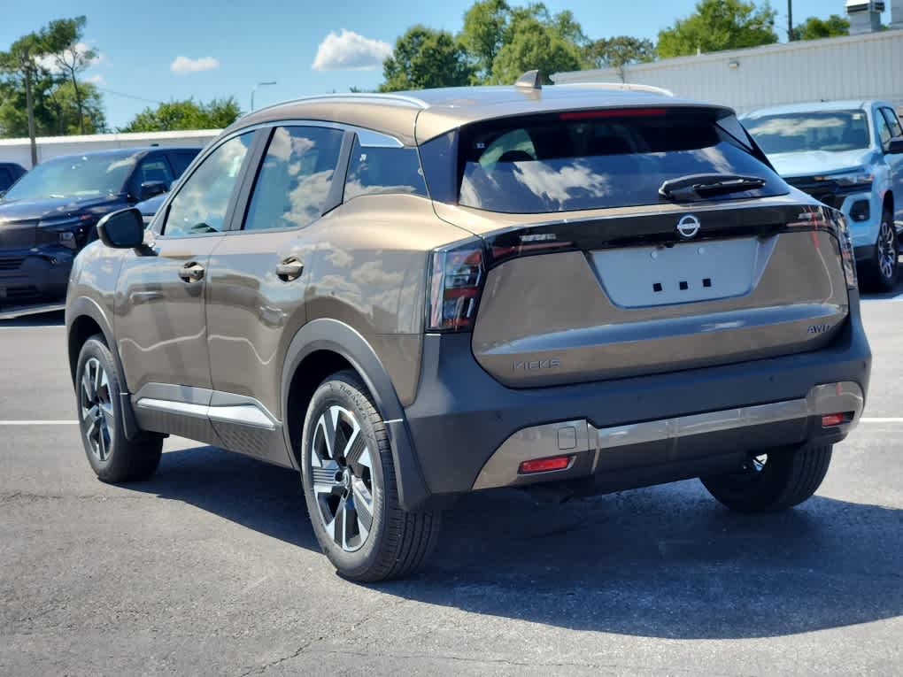 2025 Nissan Kicks SV photo 3
