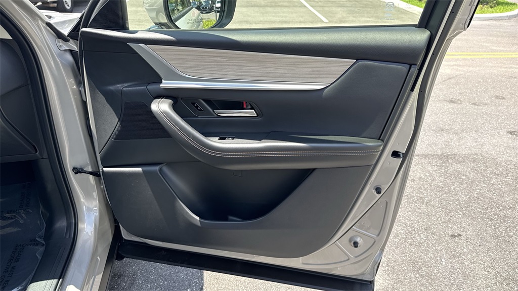 2025 Mazda CX-90 3.3 Turbo Preferred photo 39