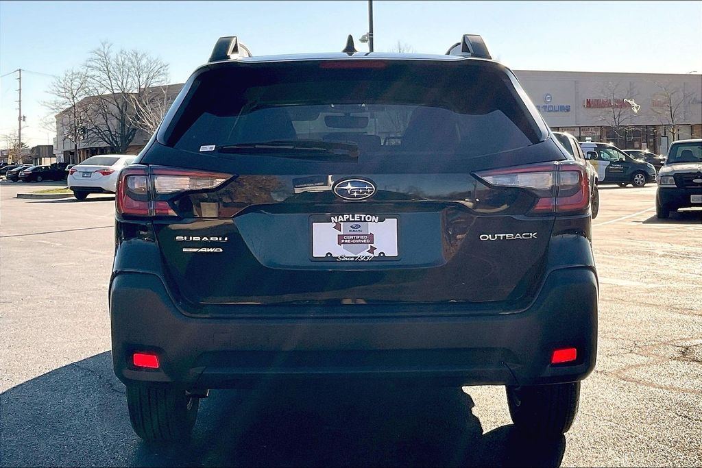 2025 Subaru Outback Premium photo 3