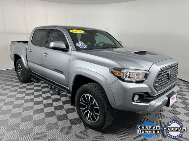 2023 Toyota Tacoma TRD Sport's photo