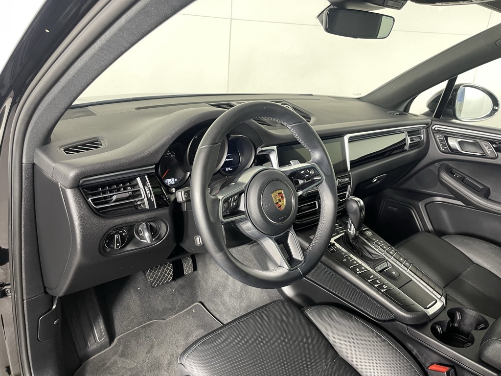 Certified PreOwned 2021 Porsche Macan 4D Sport Utility in Greenwich 