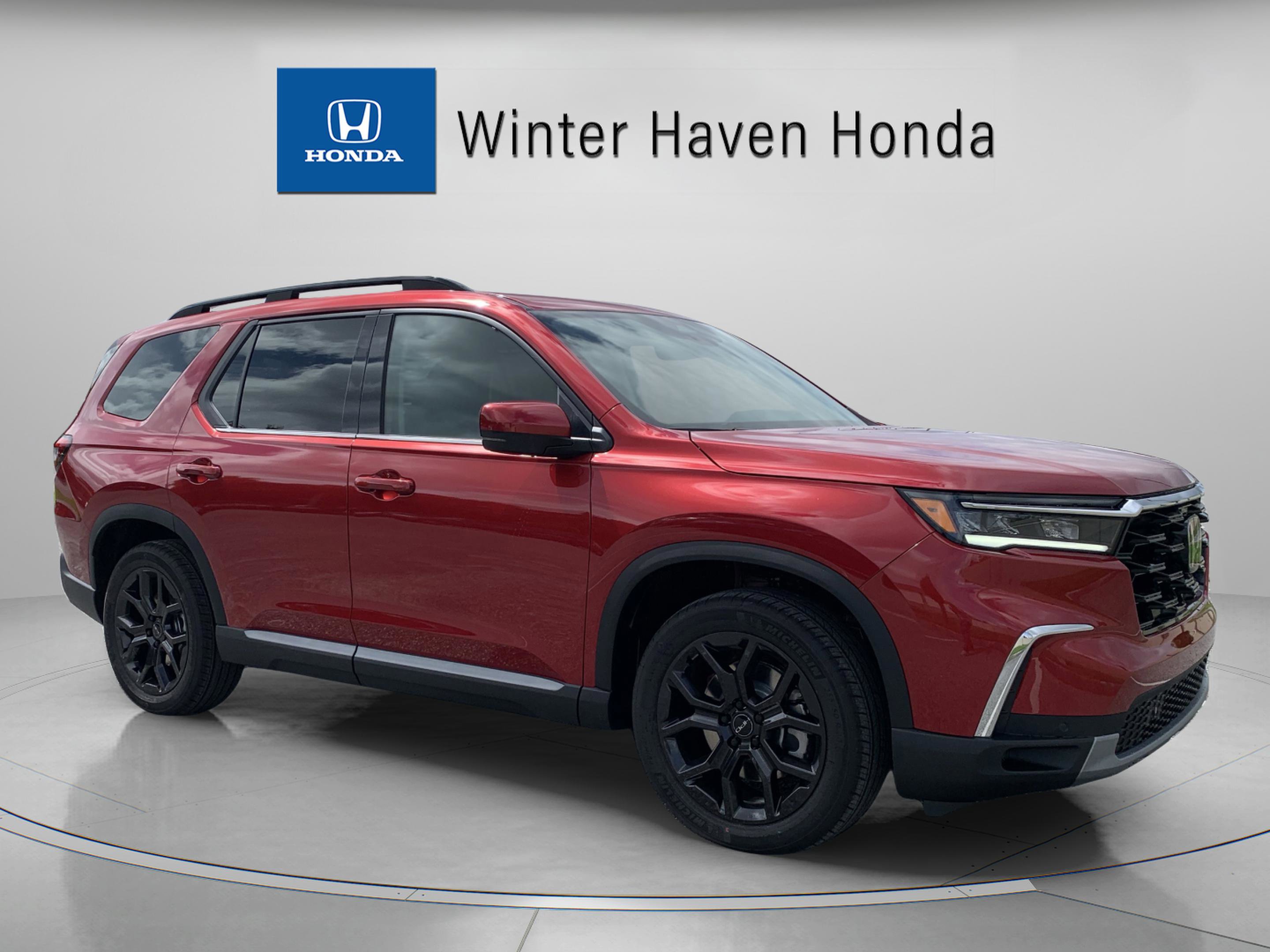 2025 Honda Pilot Touring's photo