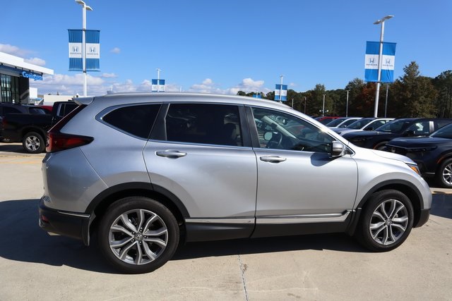 2022 Honda CR-V Touring photo 3