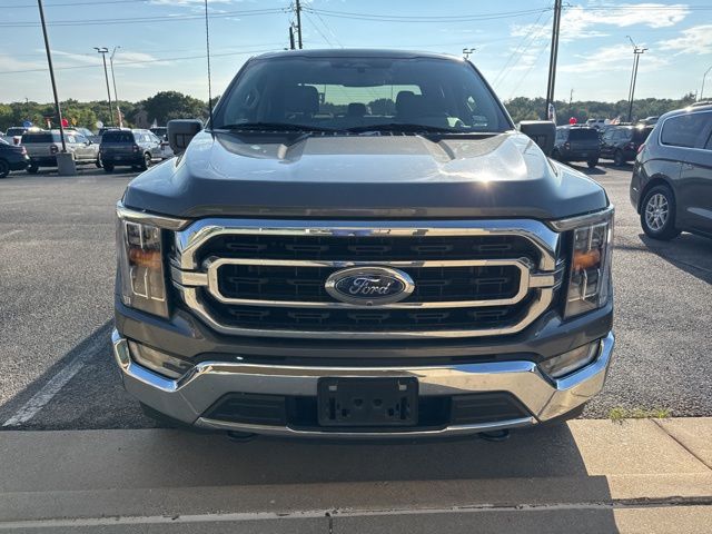 2022 Ford F-150 XLT photo 2
