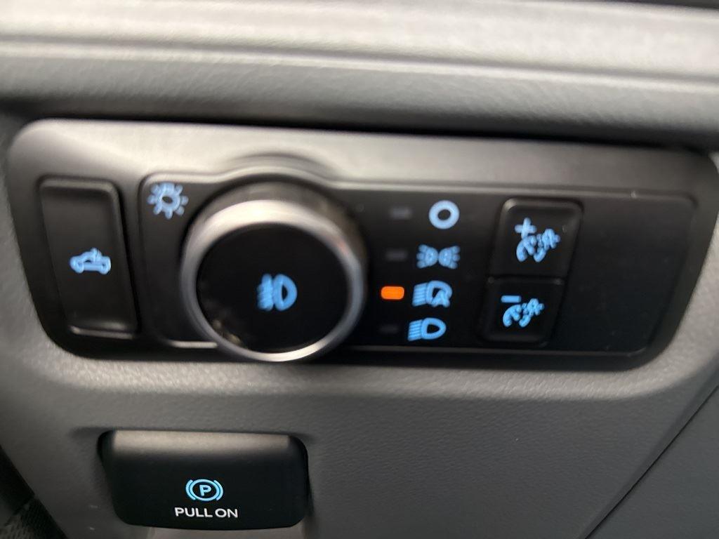 2024 Ford F-150 XLT photo 29