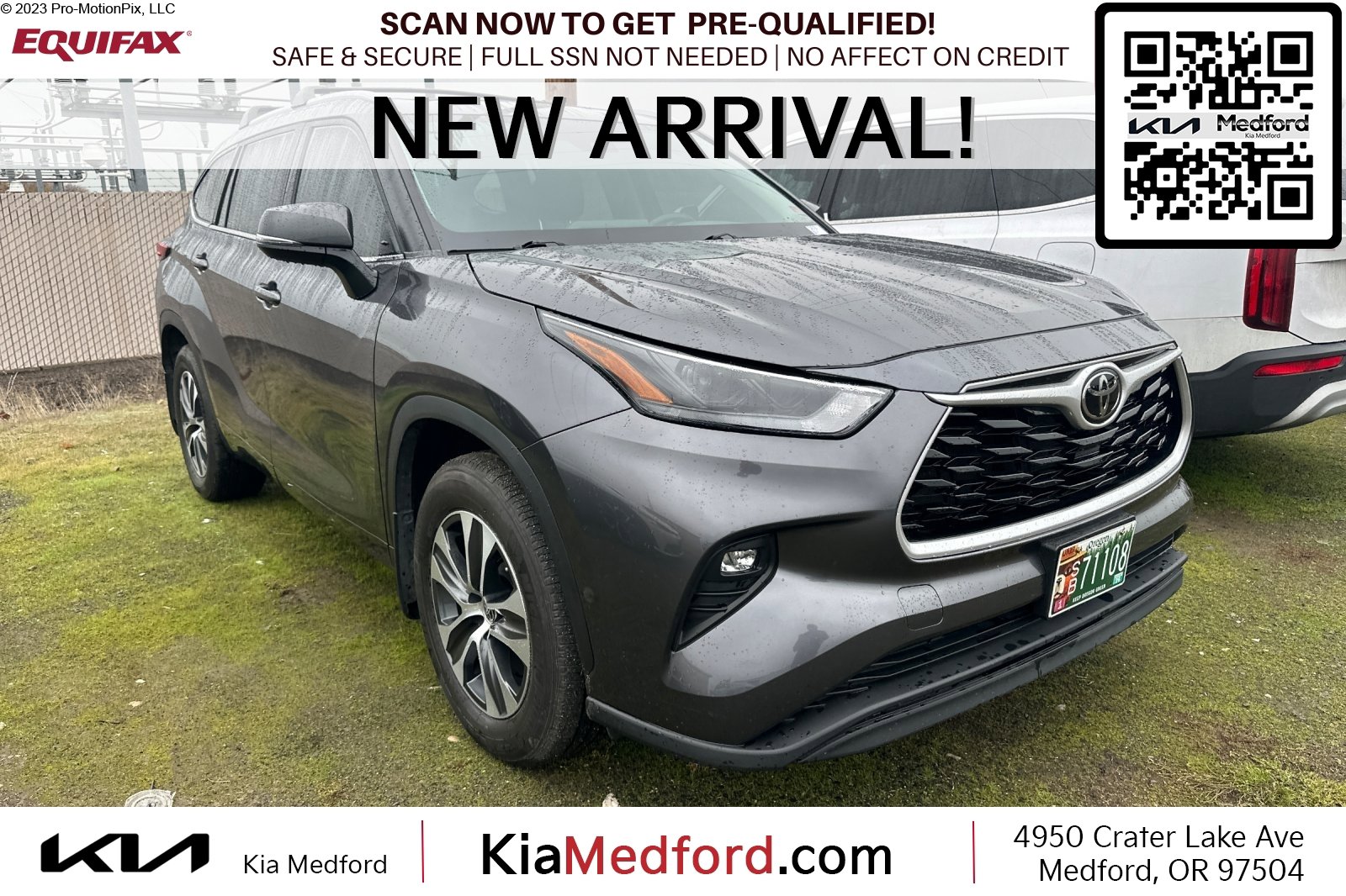 2022 Toyota Highlander XLE's photo