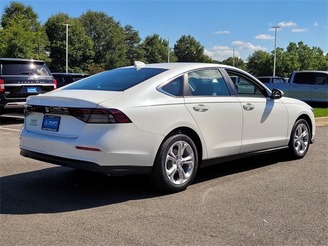 2025 Honda Accord 1.5T LX photo 3