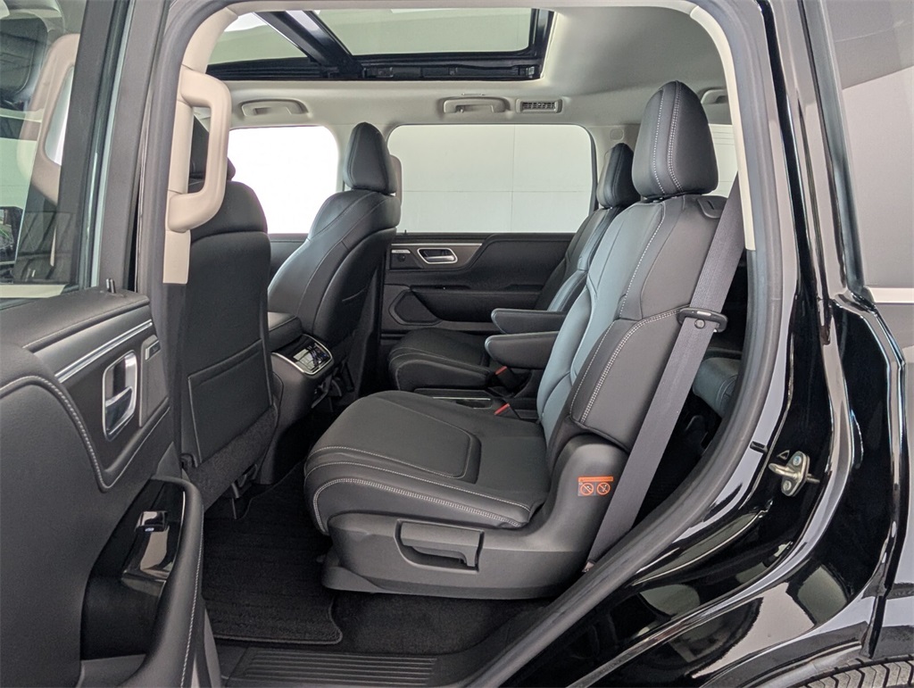 2025 Infiniti QX80 Pure photo 7