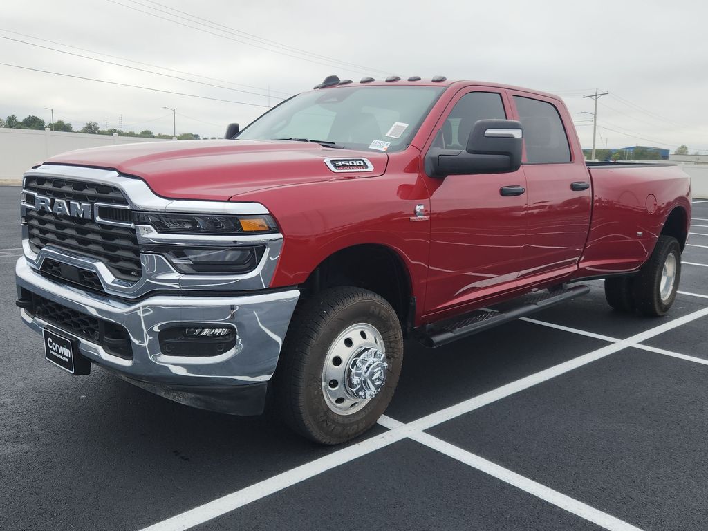 2026 Ram 3500 Tradesman photo 4